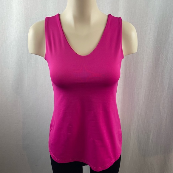 One Tooth Yoga Pink Tank with Deep V-Back M - Picture 1 of 7